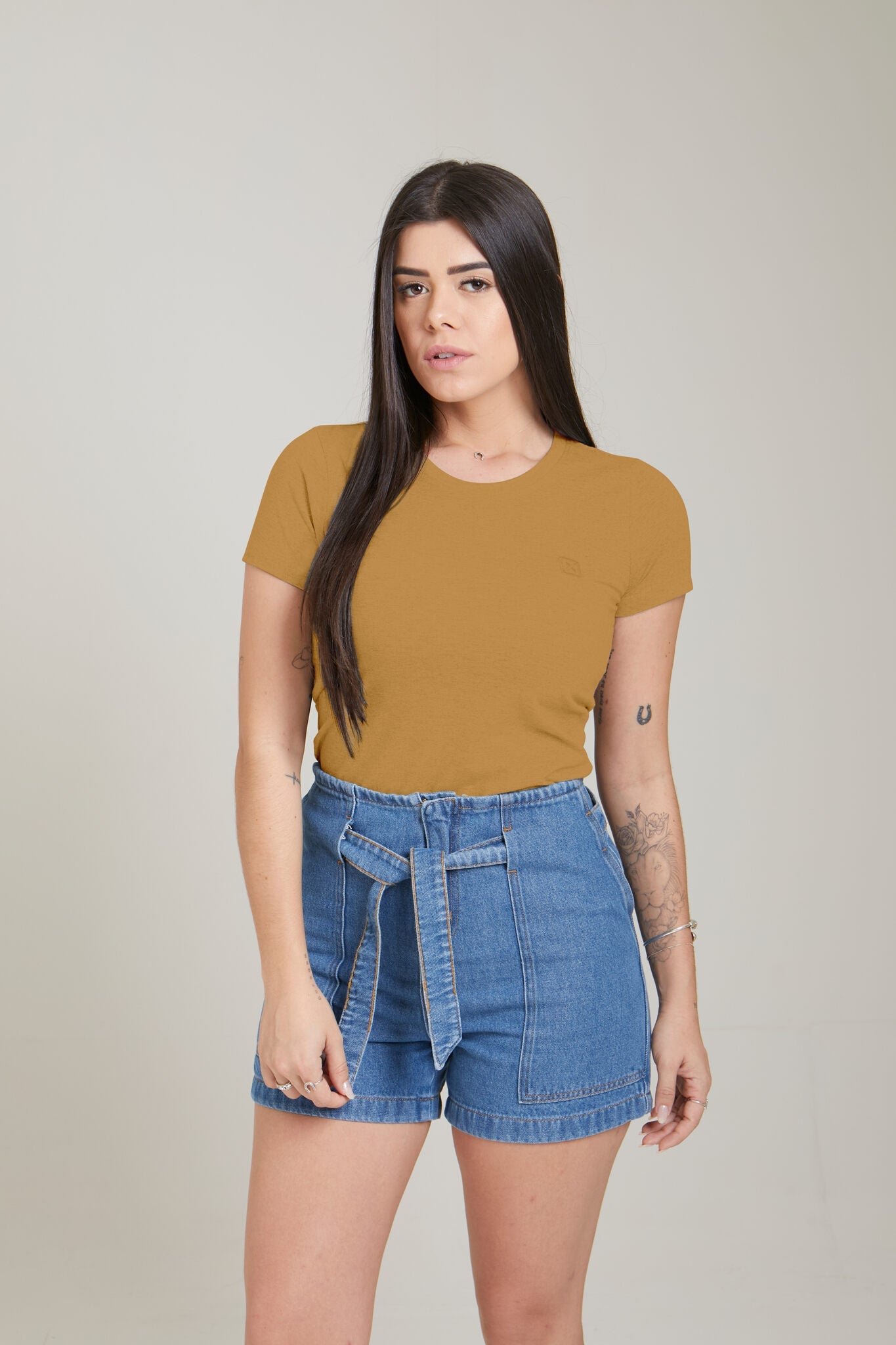 CAMISETA SLIM MEIA MALHA PENTEADA BORDADA 4981 - TXC