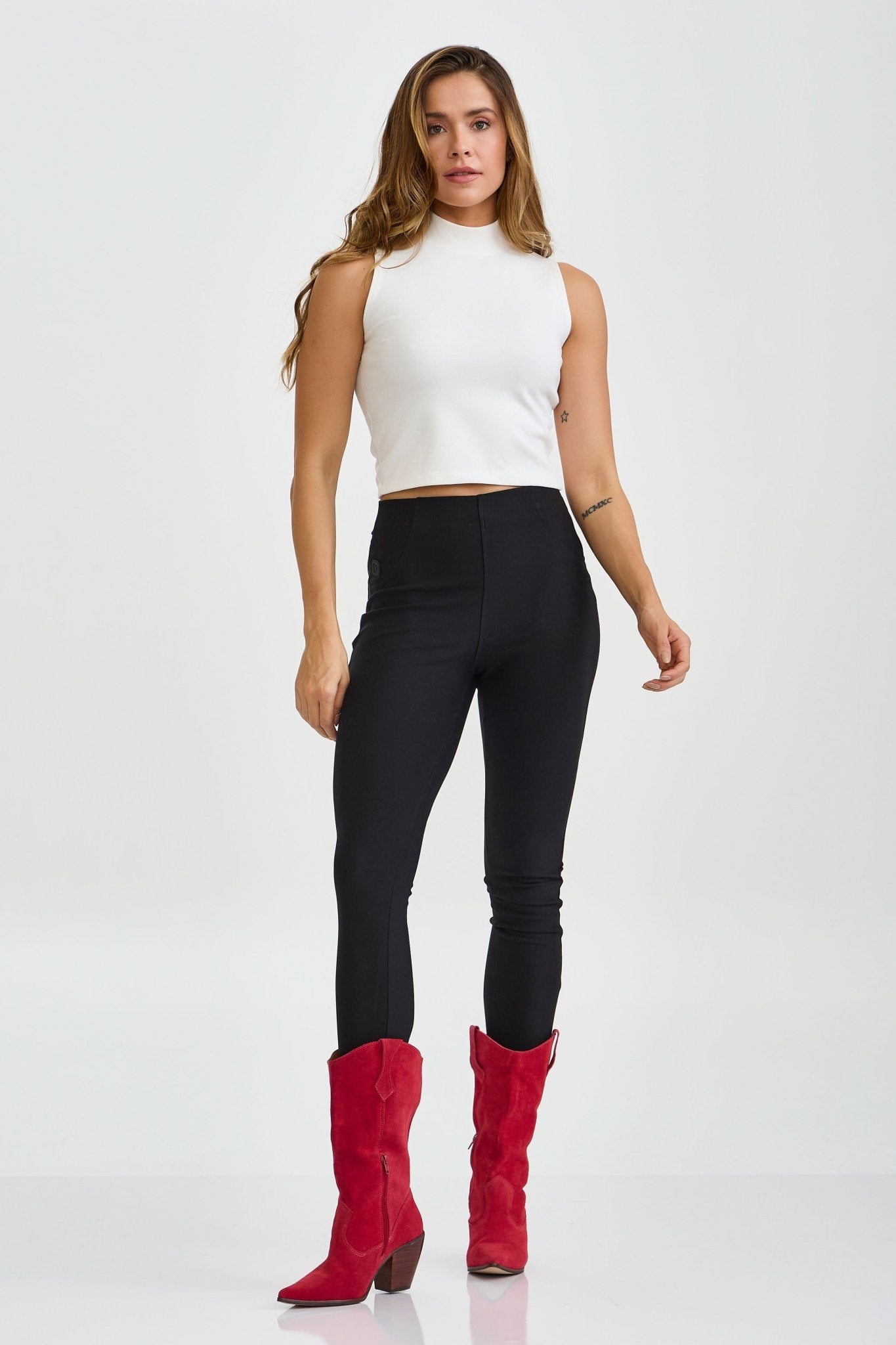 CROPPED GOLA ALTA MALHA BORDADO 51098 - TXC